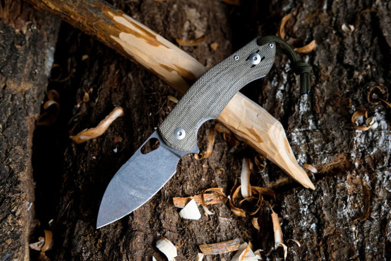 Outdoor or EDC? Why the GiantMouse ACE Biblio Fits Both Roles - ITS ...